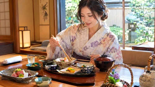 Dine on Kaiseki